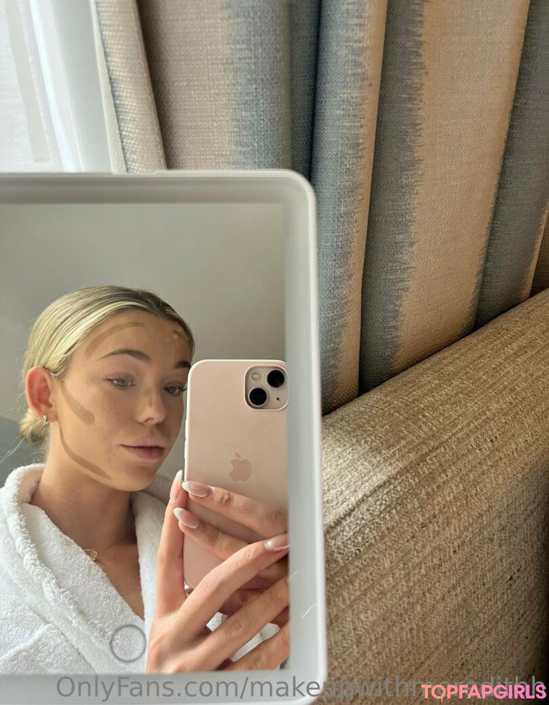 Foto di nudo di fuga di OnlyFans di Makeupwithmeredithh #92 Foto di nudo di fuga di OnlyFans di Makeupwithmeredithh #92