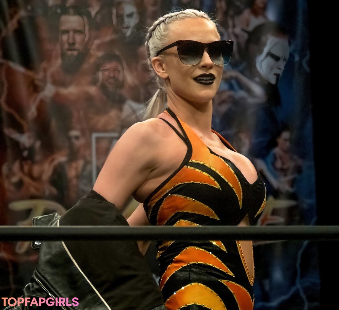 Foto di nudo di fuga di OnlyFans di Penelope Ford #10 Foto di nudo di fuga di OnlyFans di Penelope Ford #10