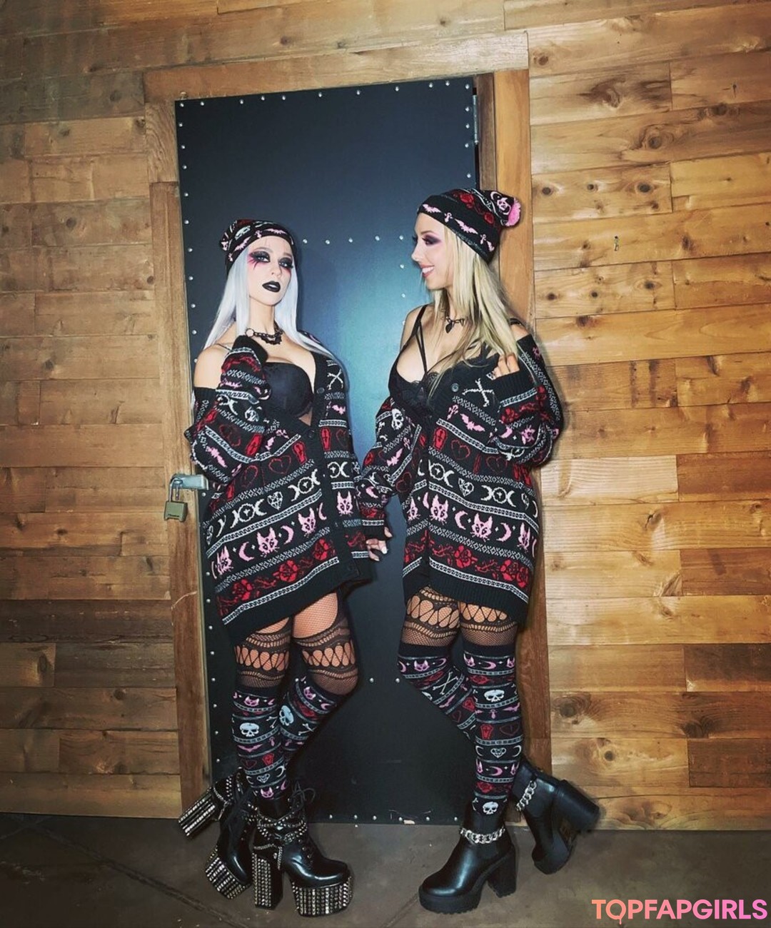 Foto di nudo di fuga di OnlyFans di Penelope Ford #128 Foto di nudo di fuga di OnlyFans di Penelope Ford #128