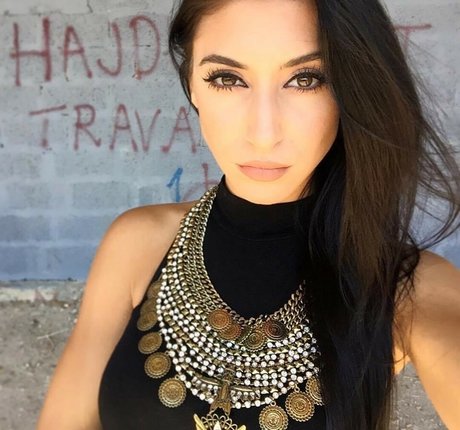 Andrea Helfrich