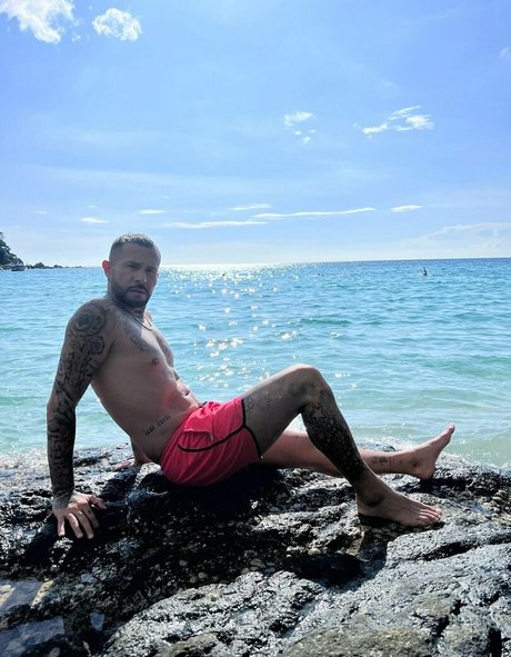 Foto di nudo di fuga di OnlyFans di Loohoodz