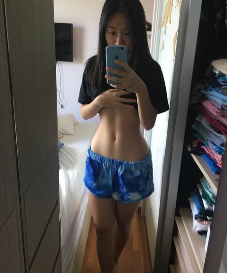 Foto di nudo di fuga di OnlyFans di Justadd0ne