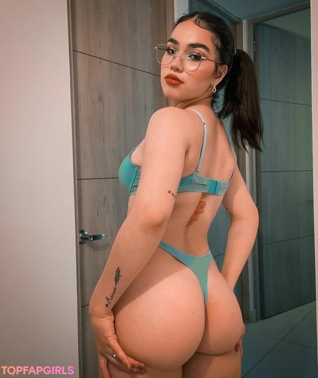 Foto di nudo di fuga di OnlyFans di Katherine Alvarez #18 Foto di nudo di fuga di OnlyFans di Katherine Alvarez #18