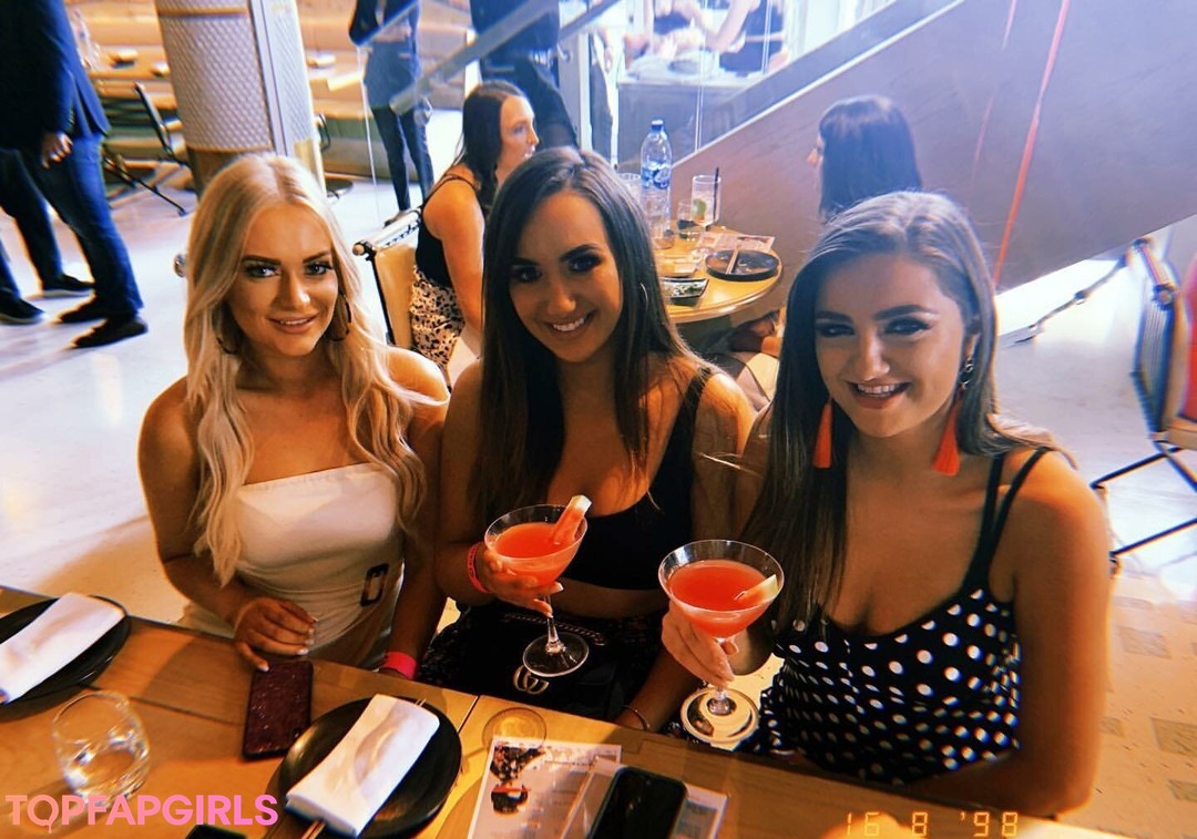 Foto di nudo di fuga di OnlyFans di Viplaurenxx #29 Foto di nudo di fuga di OnlyFans di Viplaurenxx #29