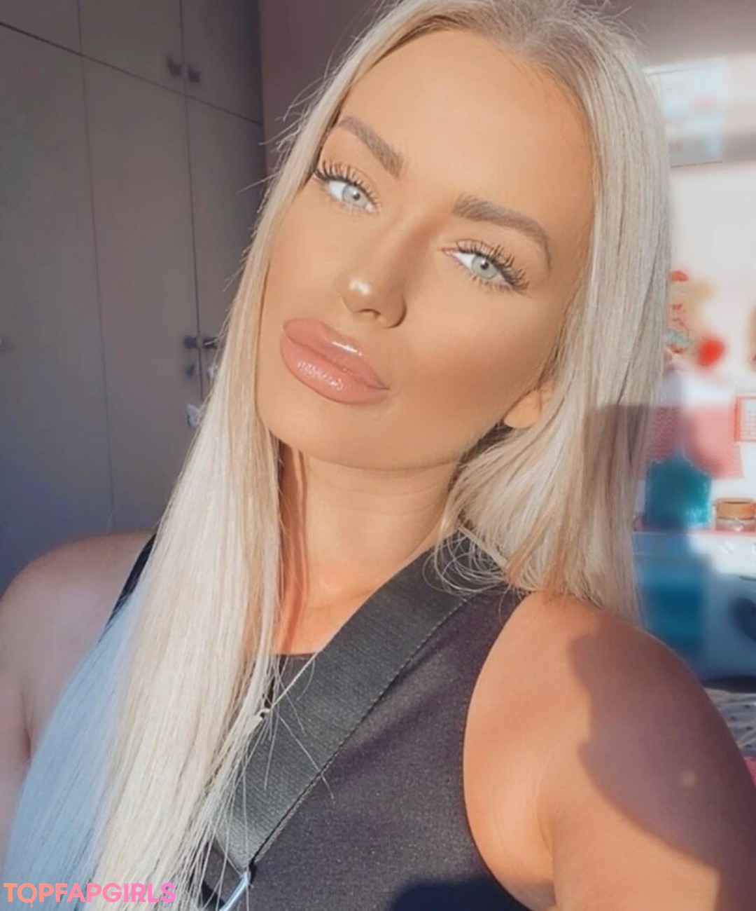 Foto di nudo di fuga di OnlyFans di Viplaurenxx #65 Foto di nudo di fuga di OnlyFans di Viplaurenxx #65