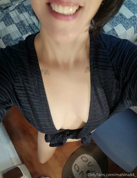 Foto di nudo di fuga di OnlyFans di Mahina84