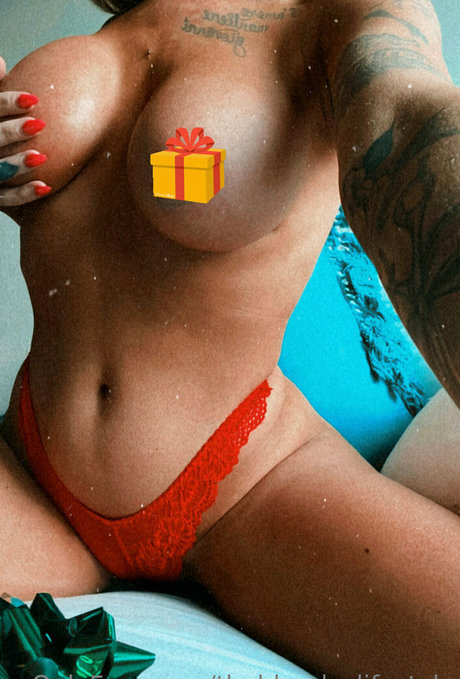 Foto di nudo di fuga di OnlyFans di Theblondeslife