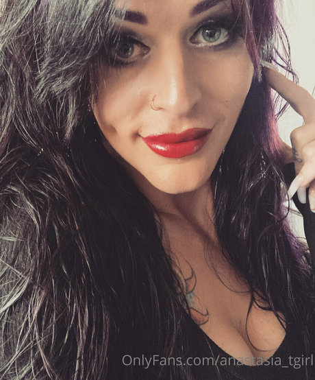 Foto di nudo di fuga di OnlyFans di Anastasiatgirl