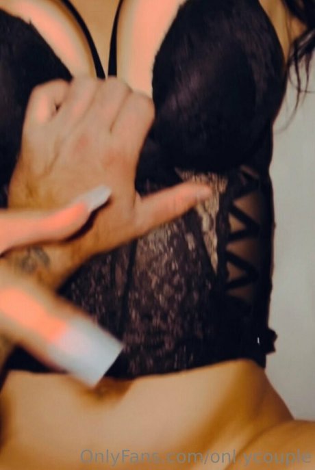 Foto di nudo di fuga di OnlyFans di Onlycouple