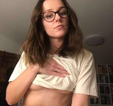 Foto di nudo di fuga di OnlyFans di Willanelleof