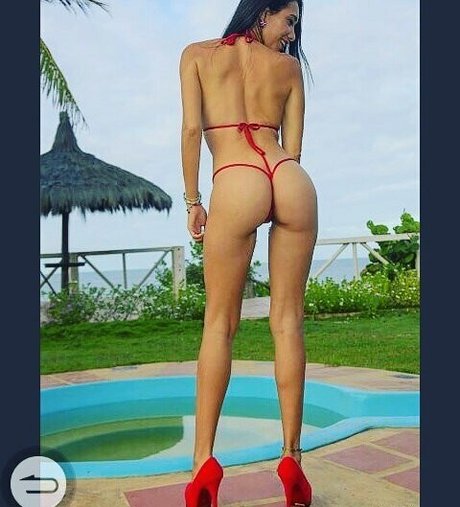 Foto di nudo di fuga di OnlyFans di Scarleth Team