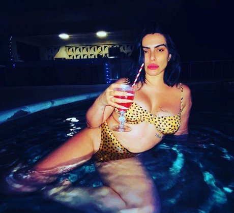 Foto di nudo di fuga di OnlyFans di Cleo Pires
