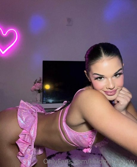 Foto di nudo di fuga di OnlyFans di Chloe Swain