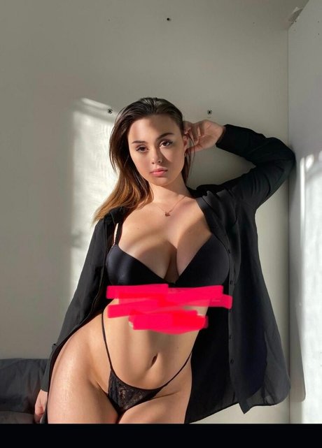 Foto di nudo di fuga di OnlyFans di Alissaplzzz