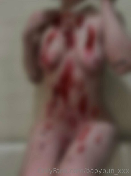 Foto di nudo di fuga di OnlyFans di Babybunxxx