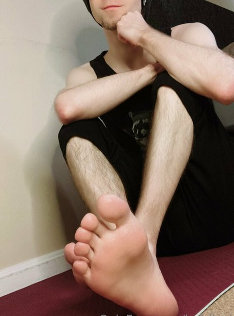 Foto di nudo di fuga di OnlyFans di Br4dical