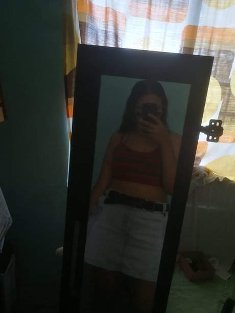 Foto di nudo di fuga di OnlyFans di Kenia Morales