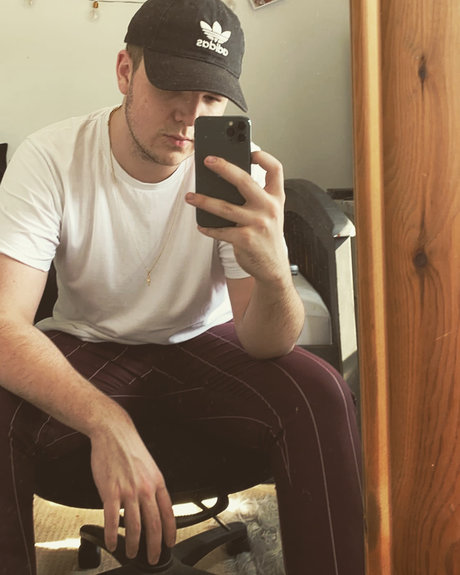 Chubby Gay Boy