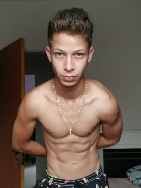 Foto di nudo di fuga di OnlyFans di Yurerodrig
