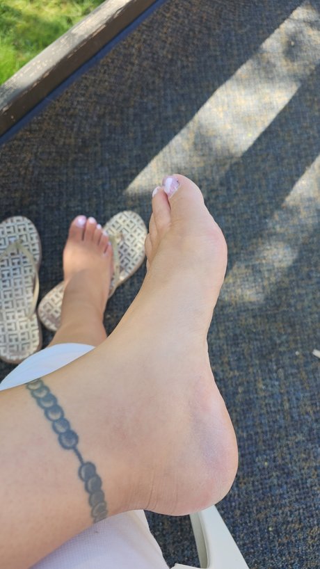 Foto di nudo di fuga di OnlyFans di Cc