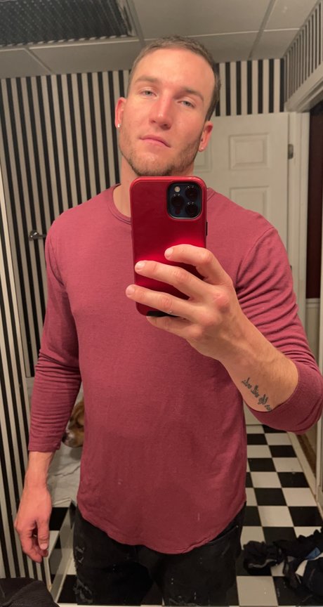 Foto di nudo di fuga di OnlyFans di Cole