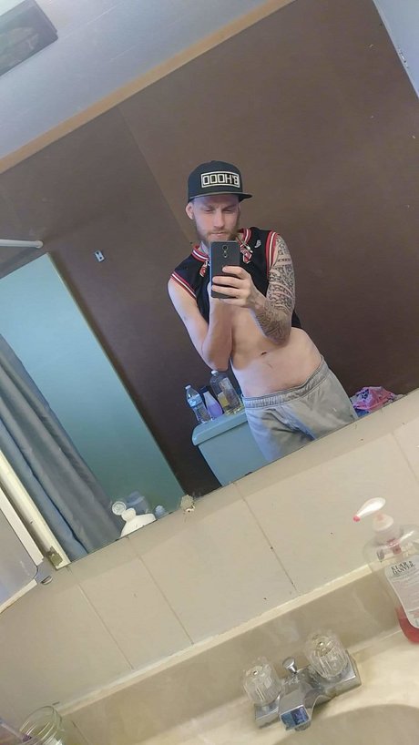 Foto di nudo di fuga di OnlyFans di Matthew G