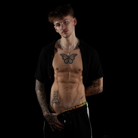Foto di nudo di fuga di OnlyFans di Mitch