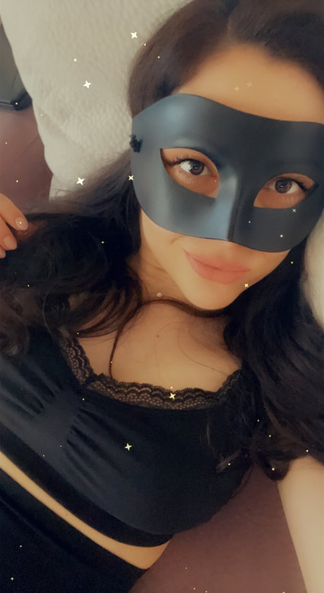 Foto di nudo di fuga di OnlyFans di Mistress Anna