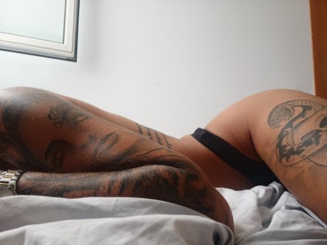 Foto di nudo di fuga di OnlyFans di Morenita Bombon
