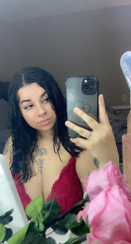 Foto di nudo di fuga di OnlyFans di Julanaa
