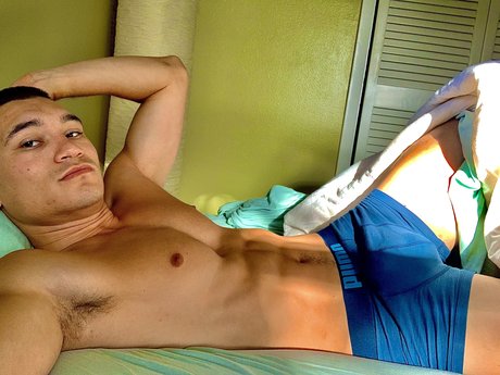 Foto di nudo di fuga di OnlyFans di Raphaels Favorites