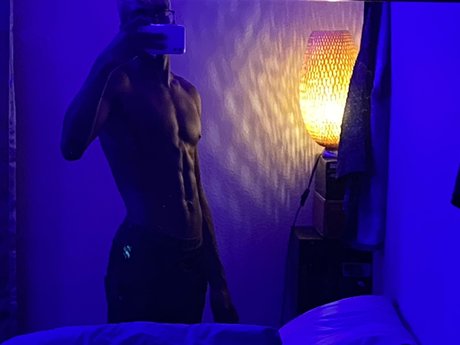 Foto di nudo di fuga di OnlyFans di Quisee