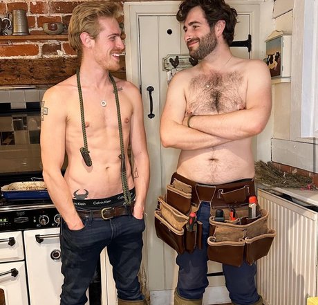 Foto di nudo di fuga di OnlyFans di The Hermits