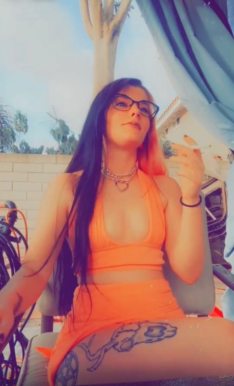 Foto di nudo di fuga di OnlyFans di Precious Ampamp Petite Princess Pink