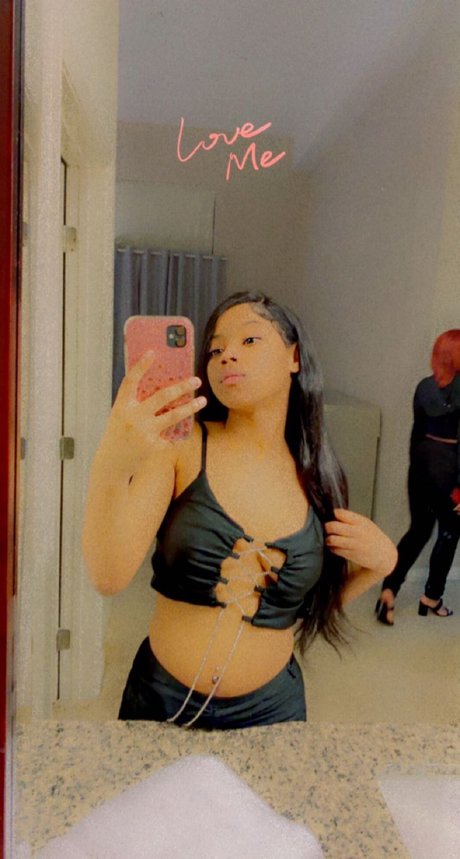 Foto di nudo di fuga di OnlyFans di Princessnanii