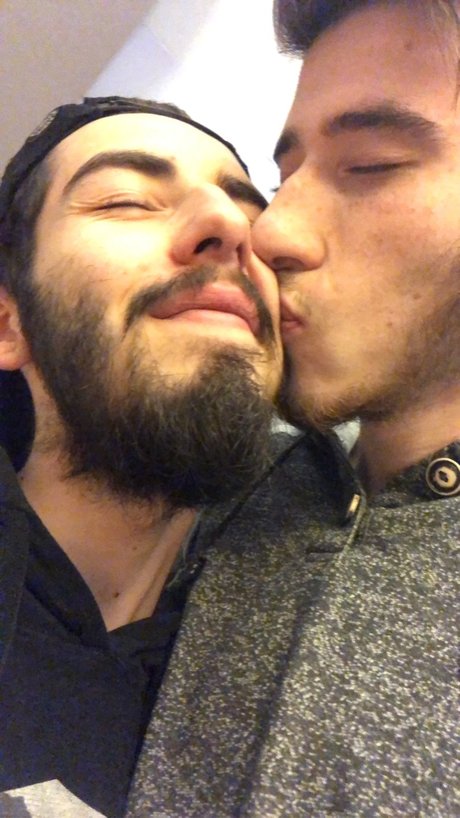 Foto di nudo di fuga di OnlyFans di Devv Ampamp Zac