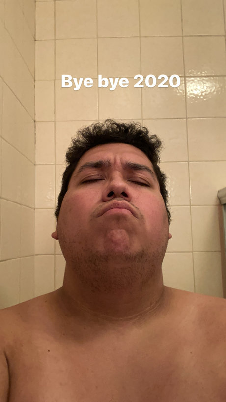 Foto di nudo di fuga di OnlyFans di Jager
