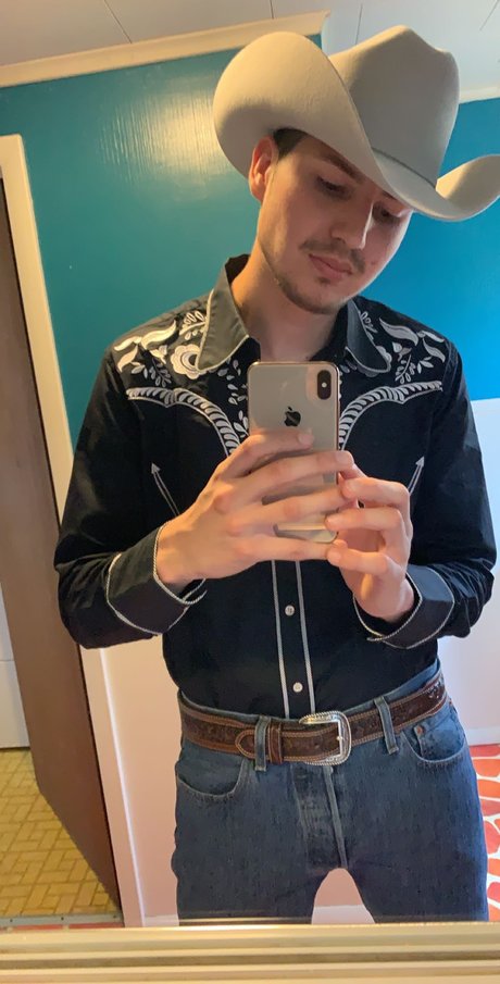 Foto di nudo di fuga di OnlyFans di Misael Aispuro