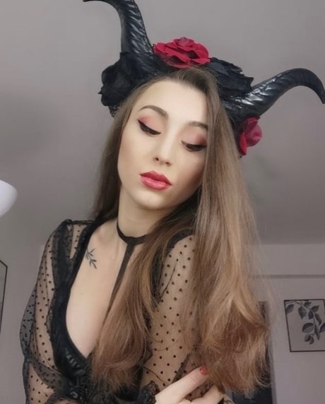 Foto di nudo di fuga di OnlyFans di K