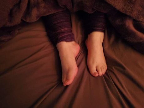 Tiny Toes