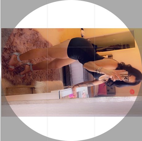 Foto di nudo di fuga di OnlyFans di Nessag66