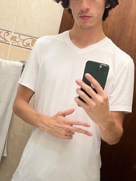 Foto di nudo di fuga di OnlyFans di Lucien