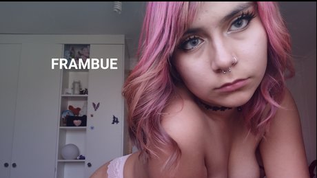 Foto di nudo di fuga di OnlyFans di Frambue