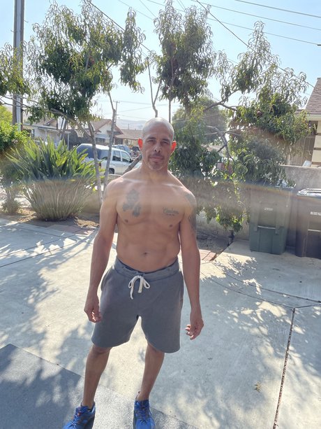 Foto di nudo di fuga di OnlyFans di Anthony