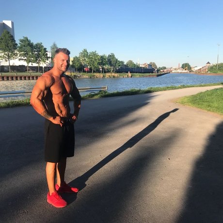 Foto di nudo di fuga di OnlyFans di Tim2610