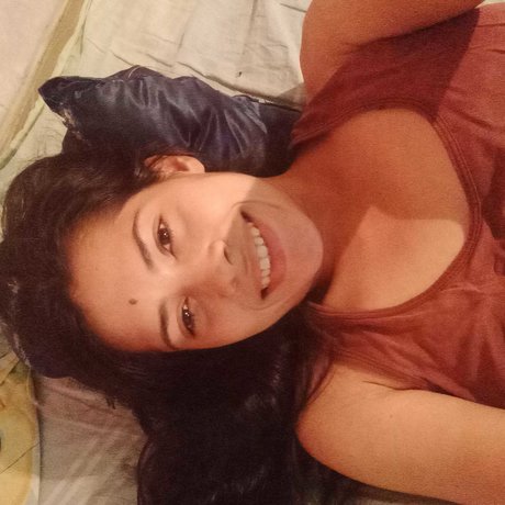 Foto di nudo di fuga di OnlyFans di Estefany Perez
