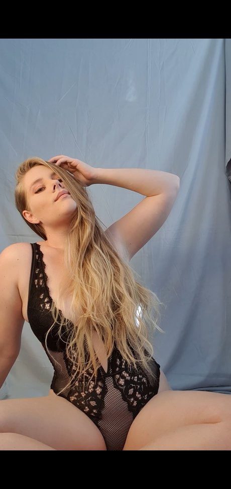 Undressedceleste