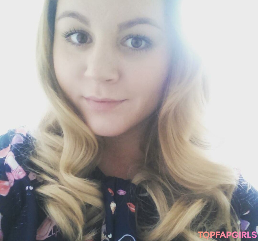 Foto di nudo di fuga di OnlyFans di Holly Garner #148 Foto di nudo di fuga di OnlyFans di Holly Garner #148