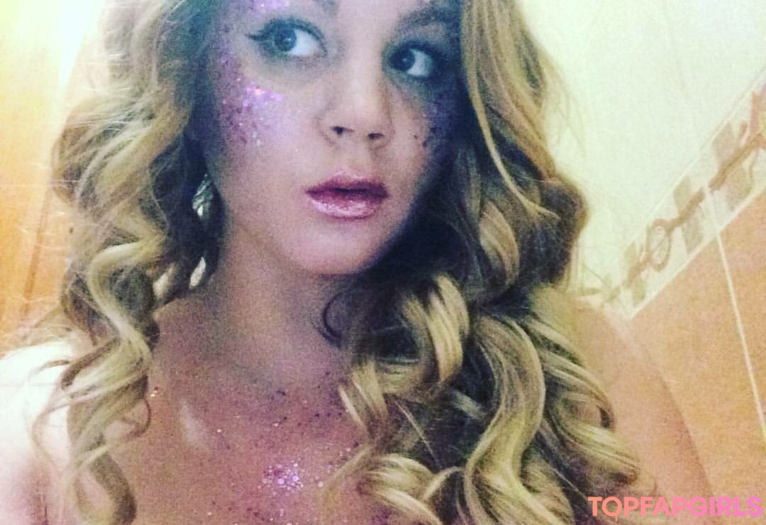 Foto di nudo di fuga di OnlyFans di Holly Garner #157 Foto di nudo di fuga di OnlyFans di Holly Garner #157