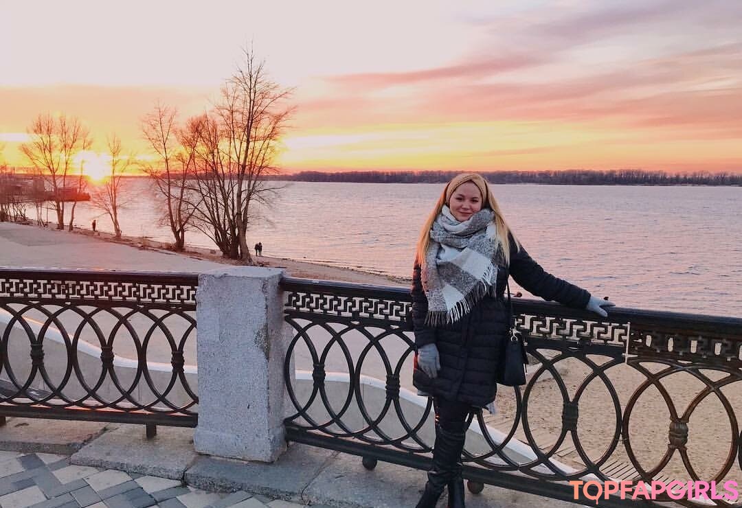 Foto di nudo di fuga di OnlyFans di Holly Garner #192 Foto di nudo di fuga di OnlyFans di Holly Garner #192